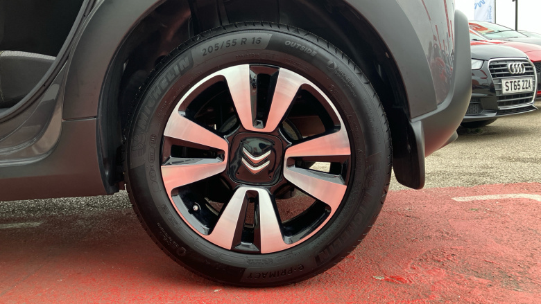 Citroen C3 1.2 PureTech C-Series Edition 5dr Petrol Hatchback